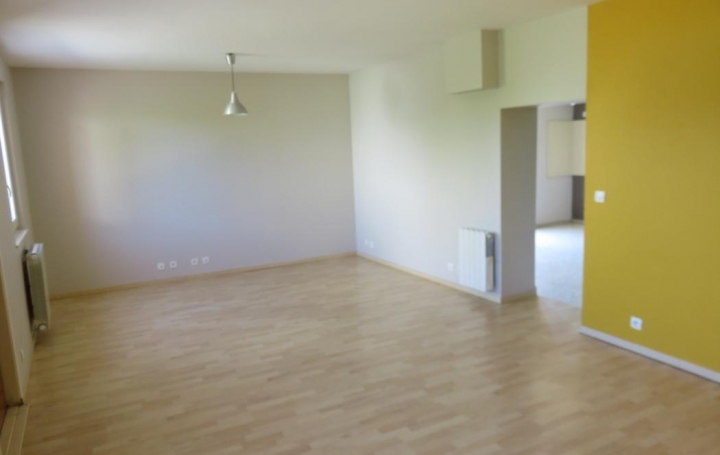 Resid' immobilier : Maison / Villa | CHATUZANGE-LE-GOUBET (26300) | 85 m2 | 749 € 