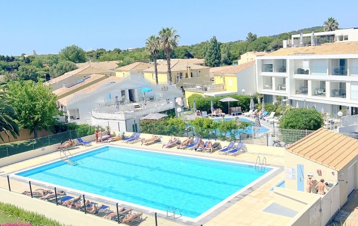 Studio LE CAP-D'AGDE 23 m2 209 000 € Studio LE CAP-D'AGDE 23 m2 209 000 €