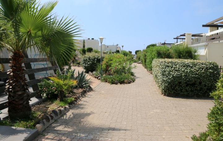 Maison LE CAP-D'AGDE 37 m2 349 000 € Maison LE CAP-D'AGDE 37 m2 349 000 €