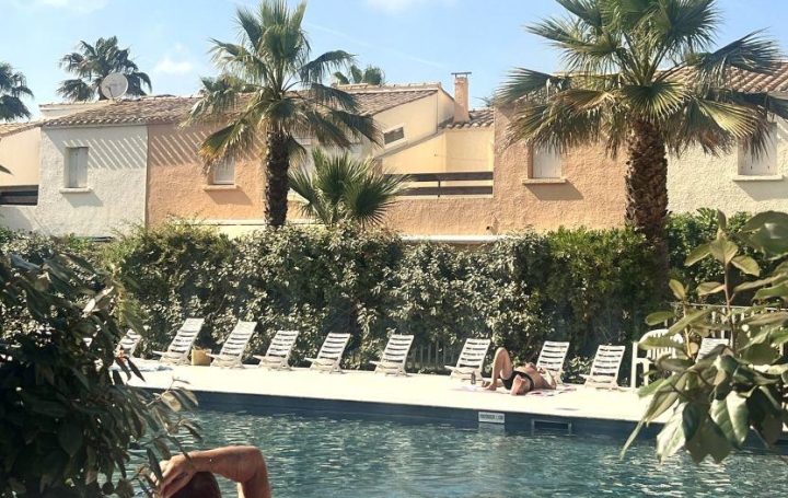 Appartement P2 LE CAP-D'AGDE 26 m2 152 000 € Appartement P2 LE CAP-D'AGDE 26 m2 152 000 €